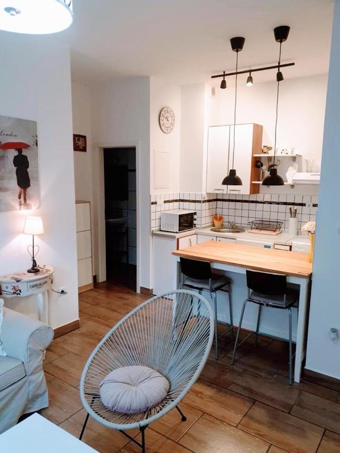 Studio Apartmant Leona With Parking Place Split Extérieur photo