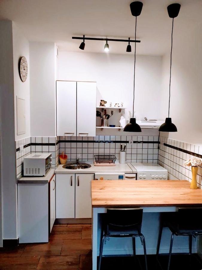 Studio Apartmant Leona With Parking Place Split Extérieur photo