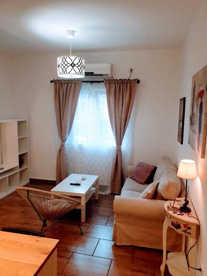 Studio Apartmant Leona With Parking Place Split Extérieur photo