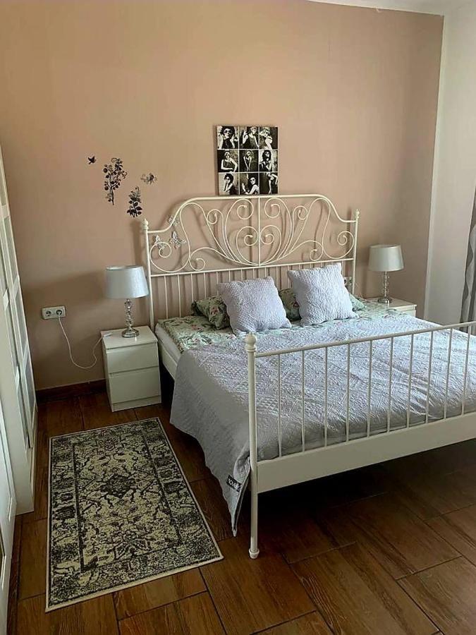 Studio Apartmant Leona With Parking Place Split Extérieur photo