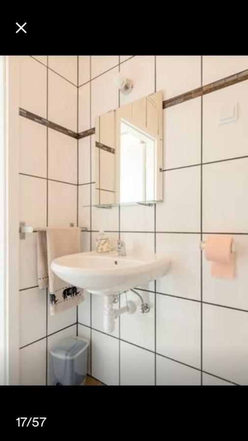Studio Apartmant Leona With Parking Place Split Extérieur photo