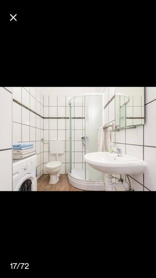 Studio Apartmant Leona With Parking Place Split Extérieur photo
